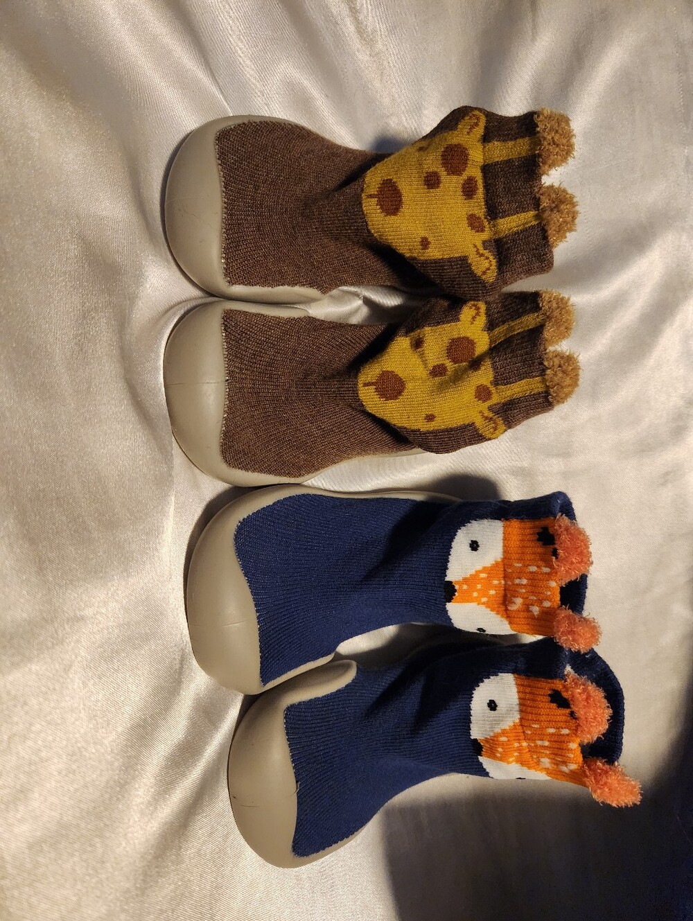 Kids Brown Giraffe And Blue Fox Sock Shoes - Unbranded